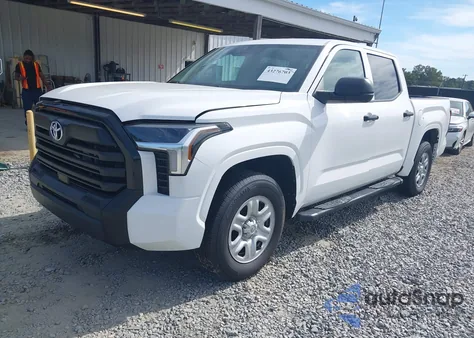 2022 Toyota Tundra Sr z USA, uszkodzony, nr VIN 5TFKB5AB0NX001633